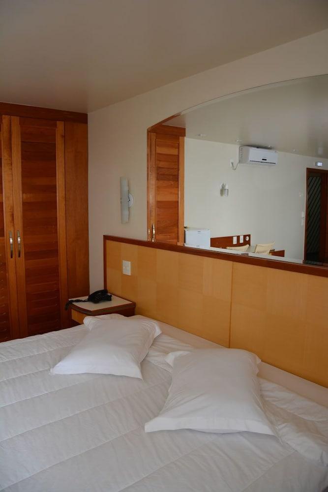 Joalpa Hotel 3*